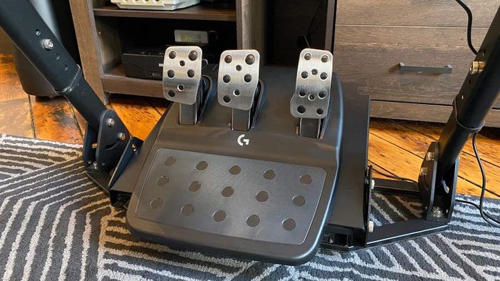 Pedals of Logitech G923